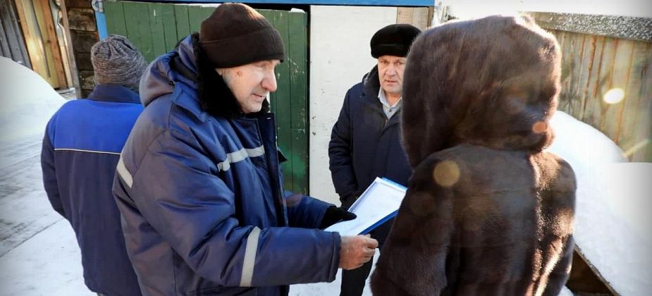 Конфликт двух соседей на улице Республики потребовал вмешательства властей