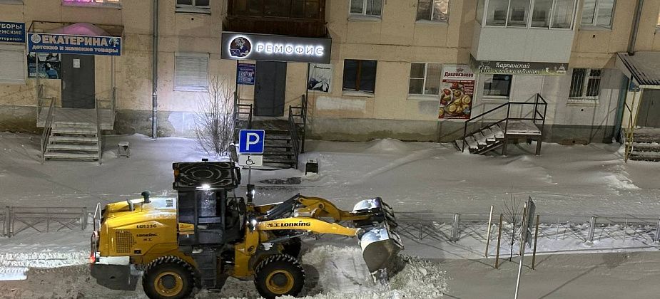 В Карпинске снегоуборочная техника не может работать из-за сильных морозов