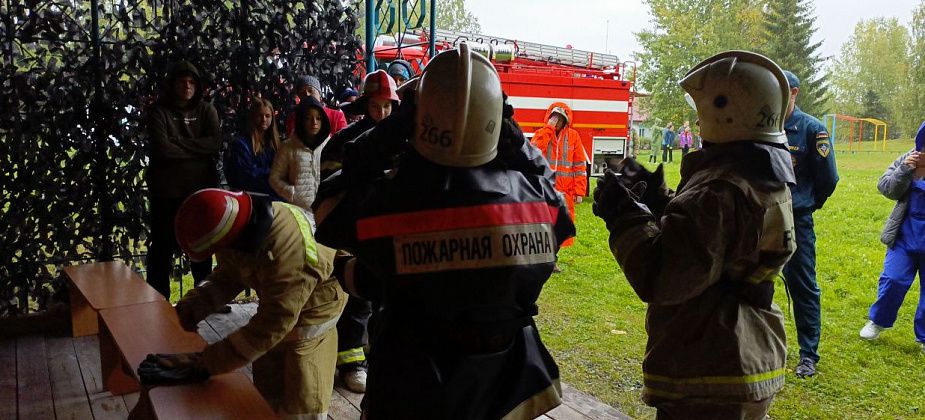 На базе «Светлячка» стартовали межгородские соревнования «Школа безопасности»