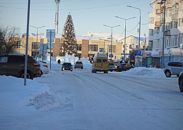 «На состояние дорожного покрытия жалоб нет»: директор УКХ доложил мэру о расчистке снега в городе