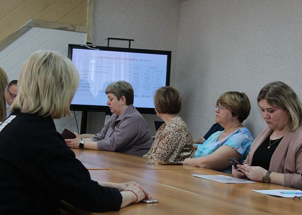 В Карпинске состоялись публичные слушания по бюджету и Уставу