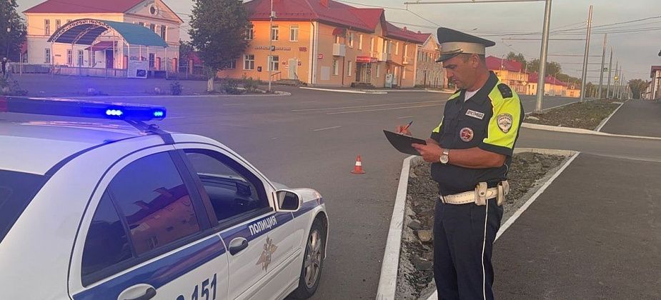 13-летний мотоциклист не справился с управлением питбайка и угодил в больницу