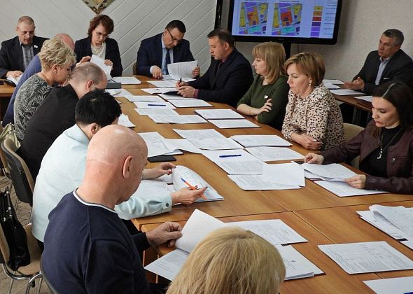 Депутаты городской Думы провели внеочередное заседание