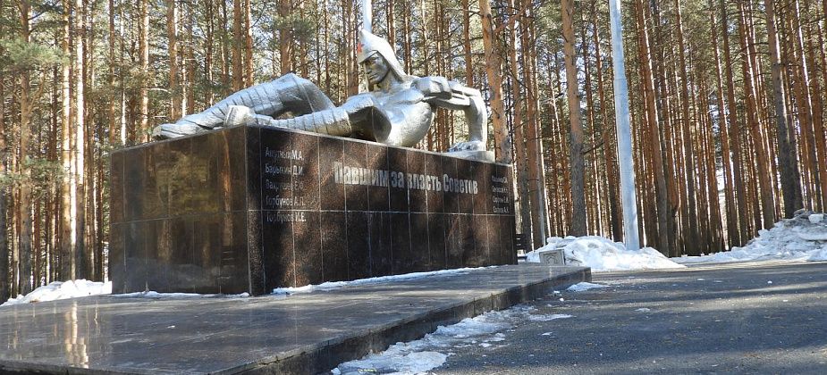 Заканчивать благоустройство комсомольского парка будет ООО "АрмДорСтрой"