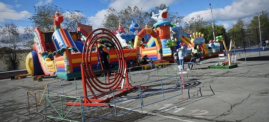 Для детей мобилизованных карпинцев городские аттракционы будут стоить вдвое меньше