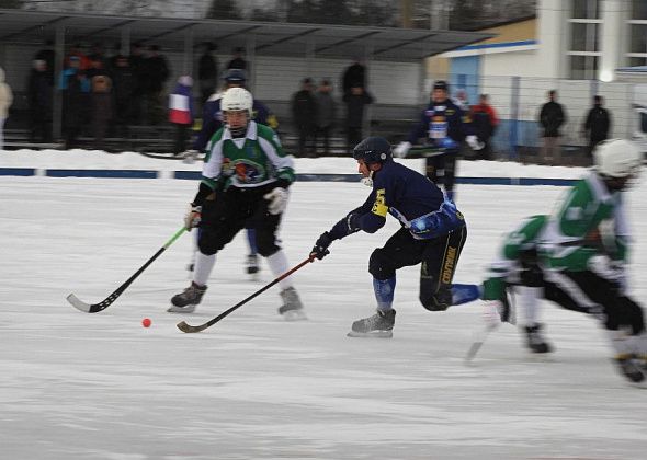 Карпинские хоккеисты начали сезон с разгромной победы над гостями из Нижней Туры