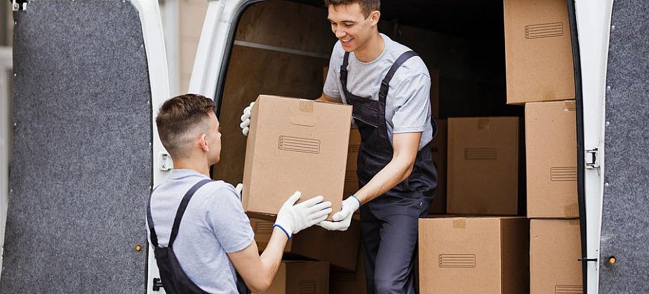 Заточник, грузчик, упаковщик. Публикуем список свежих вакансий