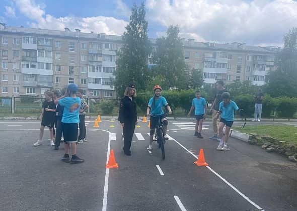 В Карпинске прошли состязания отрядов юных инспекторов движения