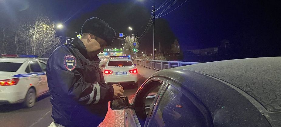 Сотрудники ГАИ вышли на поиски пьяных и бесправных водителей