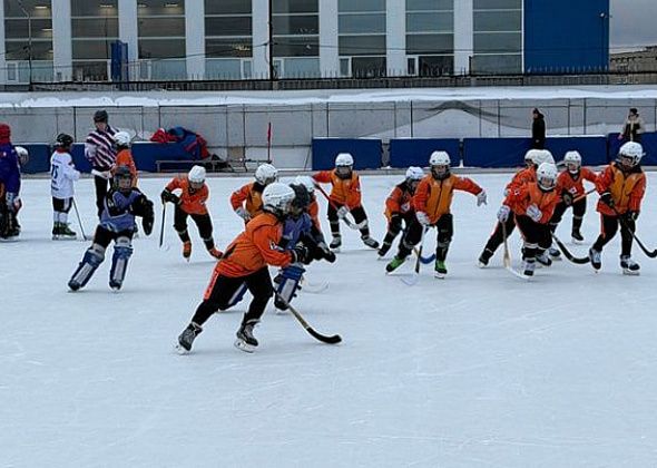 Самый молодой «Спутник» одержал семь побед в семи матчах областных соревнований по хоккею