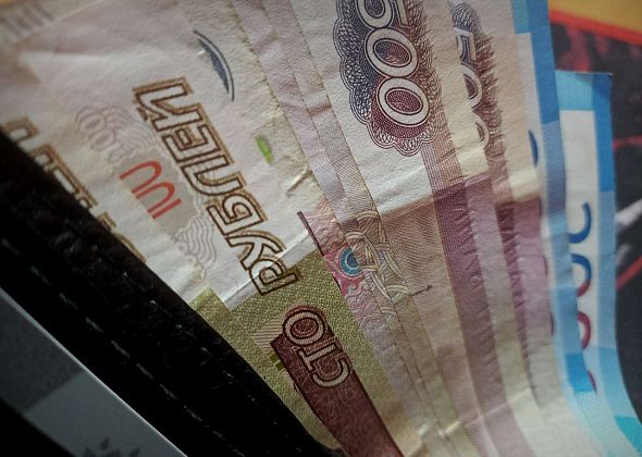 Сколько в среднем получают руководители бюджетных учреждений Карпинска 
