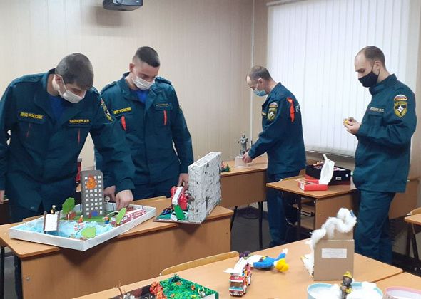Карпинские пожарные провели детский творческий конкурс к своему грядущему юбилею