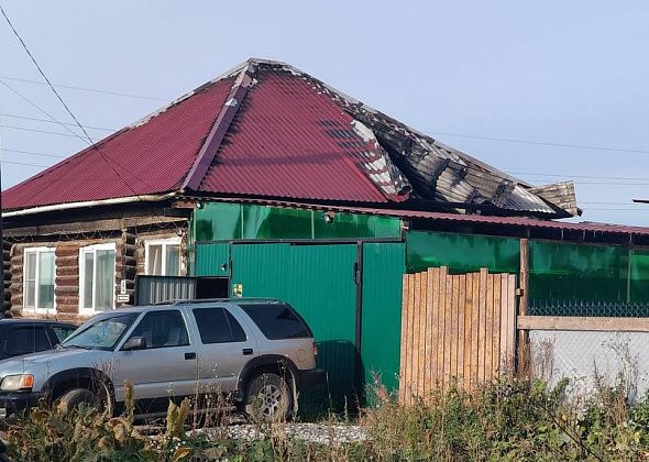 Погорельцам, у которых горел частный дом на Пролетарской, нужна помощь неравнодушных горожан
