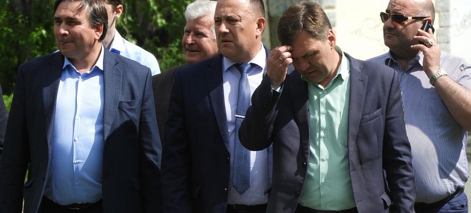 Министр ЖКХ поделился впечатлениями от "экскурсии" по Карпинску