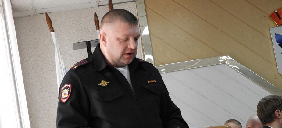 Начальник полиции Карпинска отчитался о работе правоохранителей. Сказал, что преступность снижается