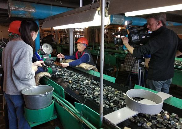 Первые туристы побывали на единственном в России месторождении изумрудов 