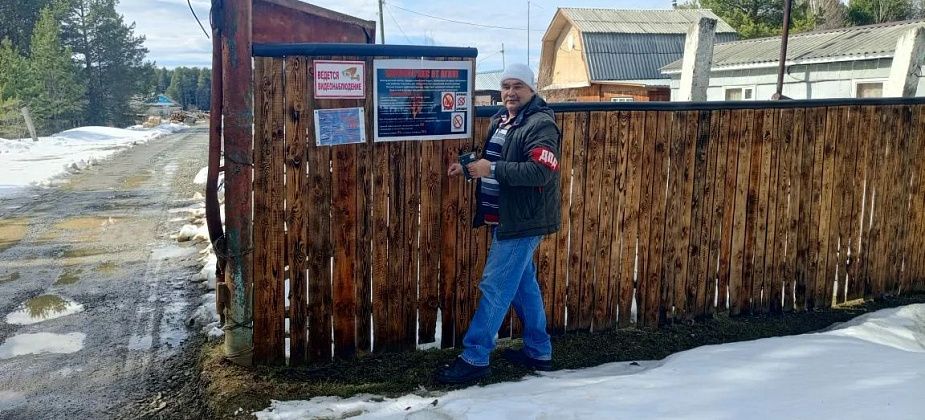 Жителям поселка Сосновка лично напомнили правила особого противопожарного режима