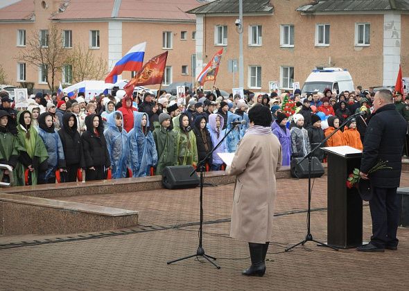 На площади Славы прошло мемориальное мероприятие, посвященное Победе в Великой Отечественной войне