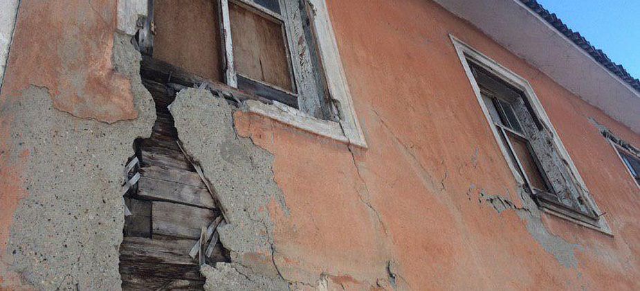 Свердловская область подтвердила готовность ускоренно реализовать программу расселения аварийного жилья 