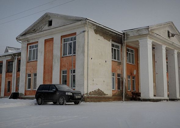 В Карпинске ищут фирму, которая разработает проект капремонта Дома спорта