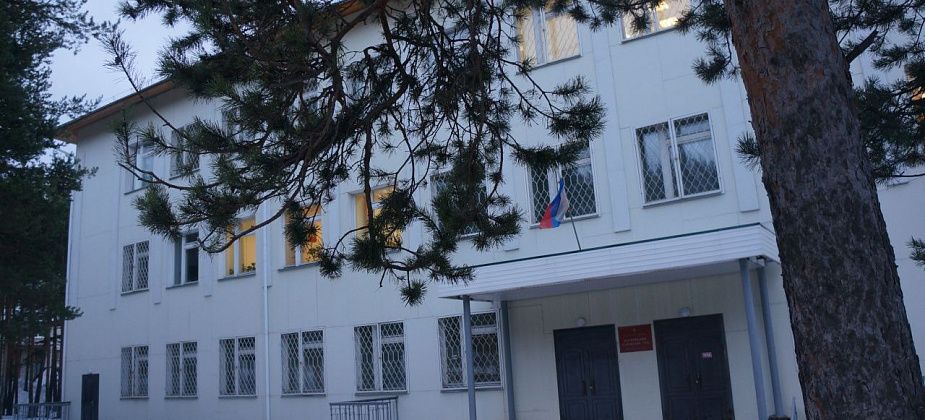 В карпинском суде рассматривается дело об изнасиловании несовершеннолетней жертвы