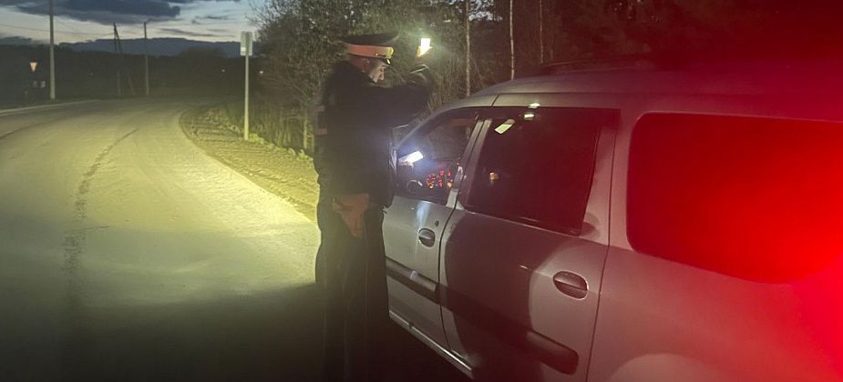 В Карпинске во время рейда «Безопасная дорога» Госавтоинспекция поймала пьяного водителя
