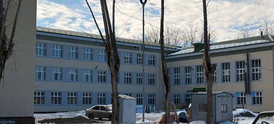 Возле обновленного здания бывшей школы №38 капитально отремонтируют все коммунальные сети