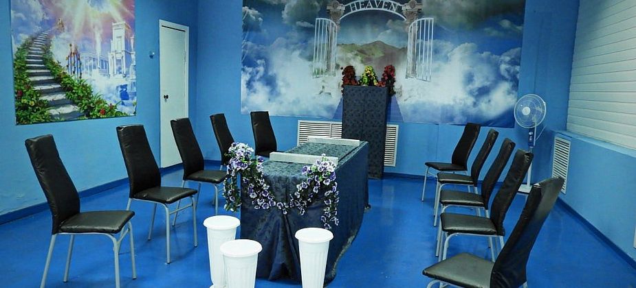В Карпинске открыт новый траурный зал «Дом памяти» от одноименного агентства