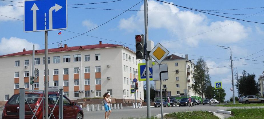 В Карпинске установят три дорожные камеры. Рассказываем, на каких перекрестках