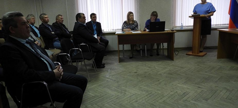 Горожан приглашают на публичные слушания по бюджету и Уставу ГО Карпинск. Приходить в маске