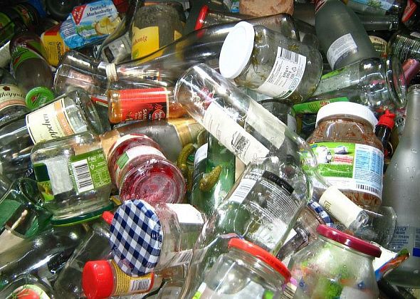 На контейнеры для раздельного сбора отходов Карпинску дали 3,7 миллиона рублей