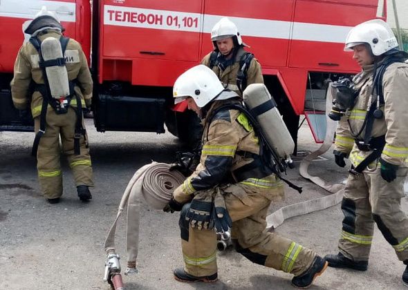 Карпинские пожарные потушили условный «пожар» в технопарке «Квант»