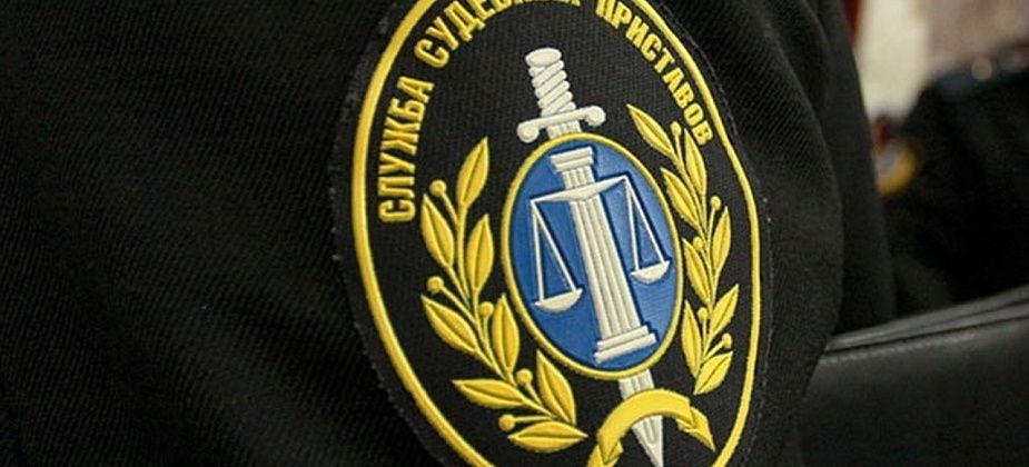 Судебные приставы взыскали с жителя Волчанска 160 000 рублей 