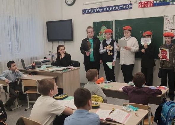 Пожарные и ДЮПовцы провели для учеников школы-интернета «урок безопасности»