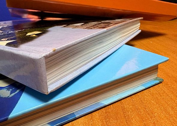 В акции книгодарения приняли участие более сотни карпинцев