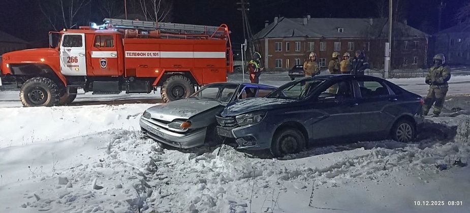 В ГАИ рассказали подробности ДТП возле перекрестка Ленина и Попова