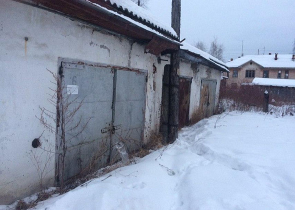 91-летний мужчина случайно обнаружил, что гараж, который он построил еще в советское время, продан