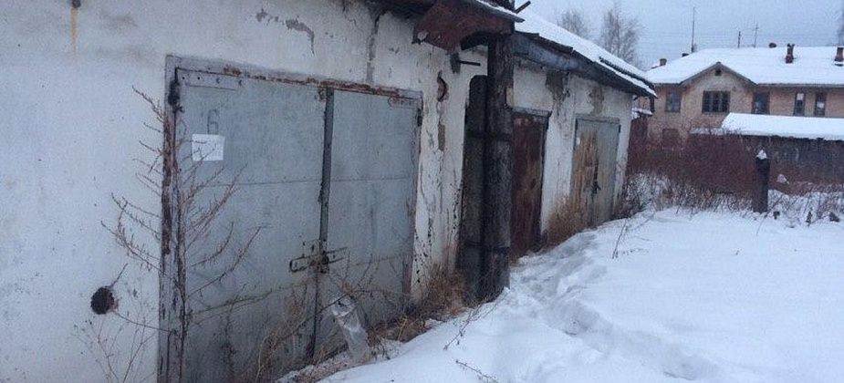 91-летний мужчина случайно обнаружил, что гараж, который он построил еще в советское время, продан