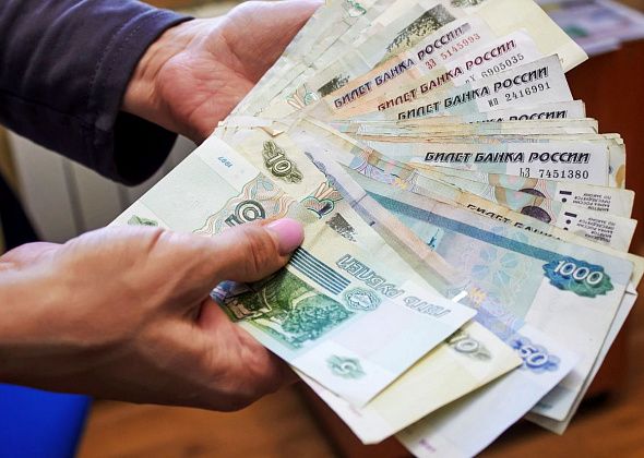 В ТЦ «Наш» продавщица уберегла пенсионера от перевода крупной суммы денег мошенникам