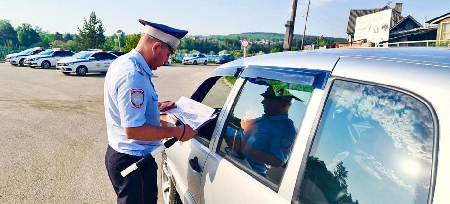 В грядущие праздничные выходные ГАИ усилит контроль на дорогах