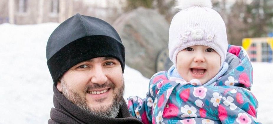 У четырехлетней девочки — острый лейкоз. Многодетной семье священника требуется помощь