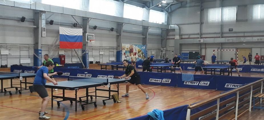 Карпинцы стали победителями областного турнира по настольному теннису