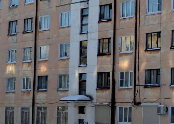 Карпинскому ВПК «Тигр» дали для занятий комнату в бывшем общежитии