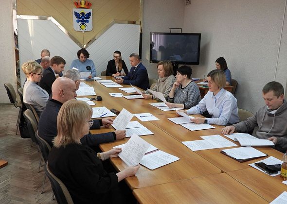 На этой неделе депутаты заслушают отчеты полиции и Контрольного органа о работе в 2025 году