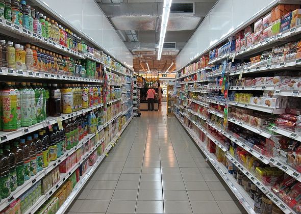 Роспотребнадзор выборочно проверил продукты в магазинах. Есть можно, но не все