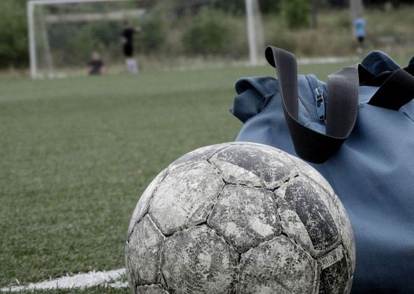 Карпинские ветераны заняли второе место на окружном Кубке по мини-футболу