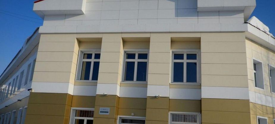 В Карпинске второй этаж здания поликлиники капитально отремонтируют