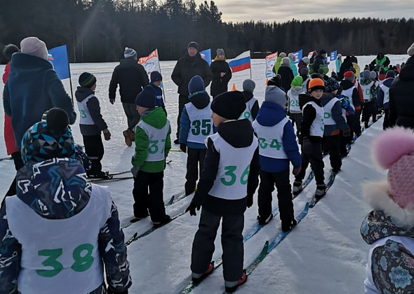 Карпинские дошколята соревновались на лыжне