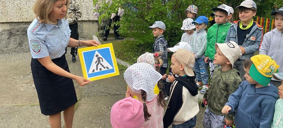 Сотрудники ГАИ позаботятся о безопасности детей в начале учебного года