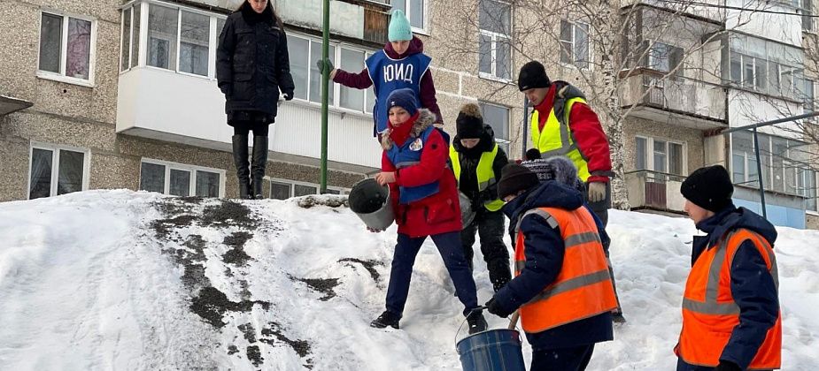 В Карпинске ищут и ликвидируют опасные горки